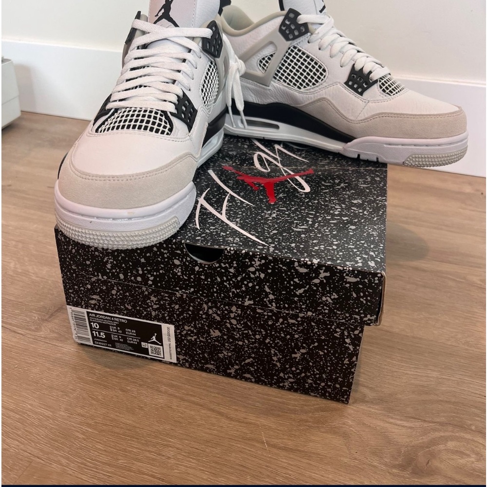 Jordan 4 Military Black Size 10 Brand New, Deadstock, Never worn. - Picture 2 of 3